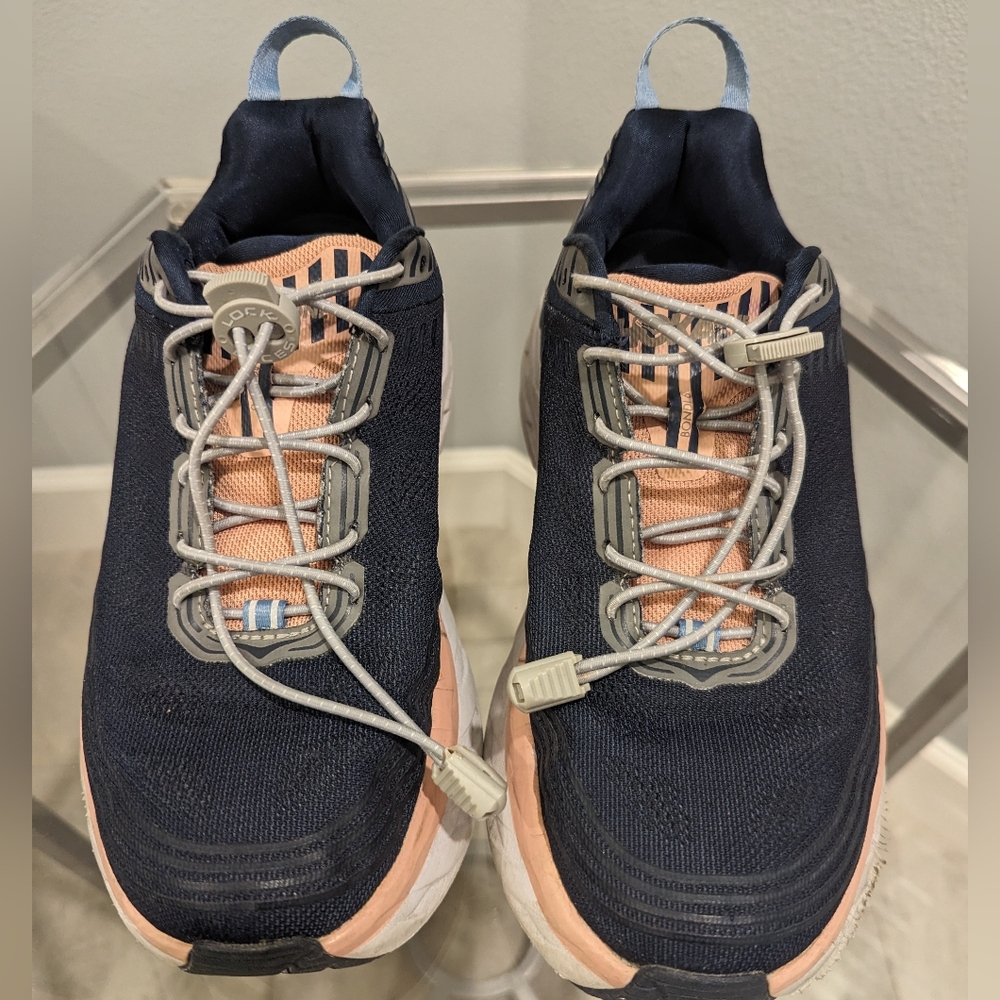 Hoka Bondi 6 navy pink sneakers 8D wide